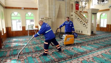 Akdeniz?de Camiler Bayrama Hazır